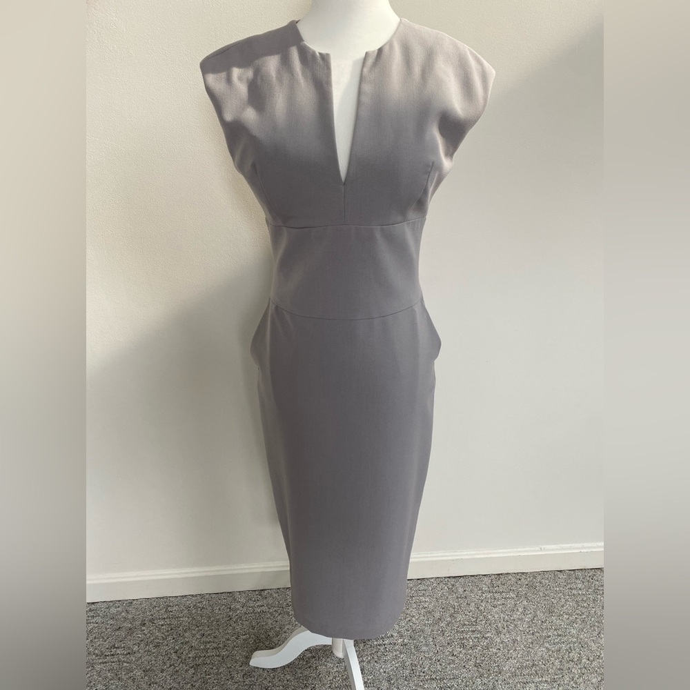 Ava & Aiden gray dress with pockets